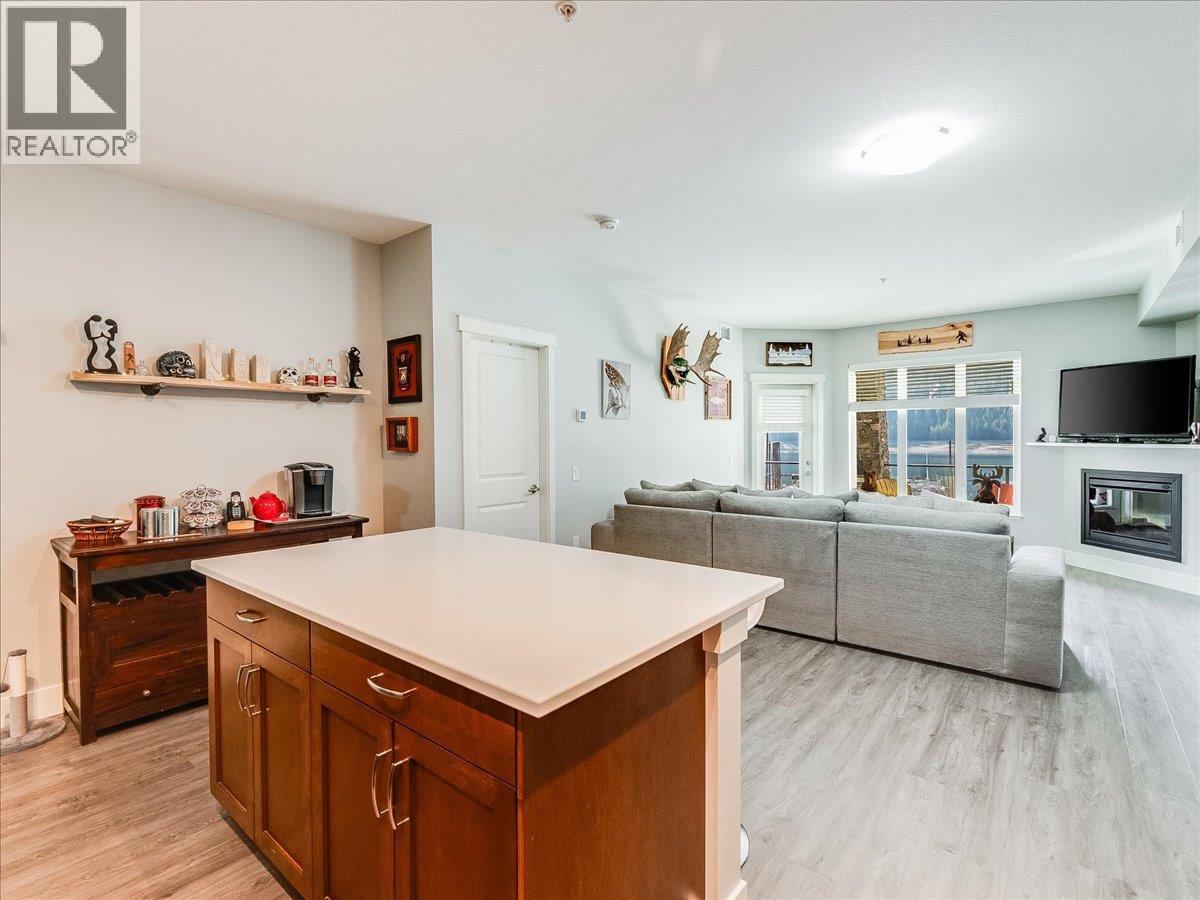 5570 Broadwater Road Unit# 117, Castlegar