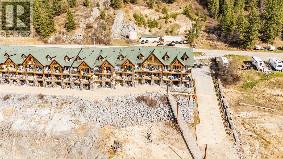 5570 Broadwater Road Unit# 117, Castlegar