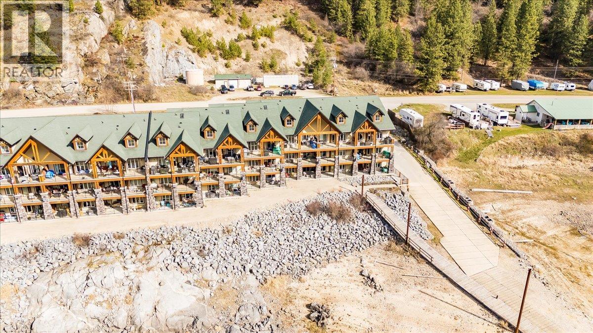 5570 Broadwater Road Unit# 117, Castlegar