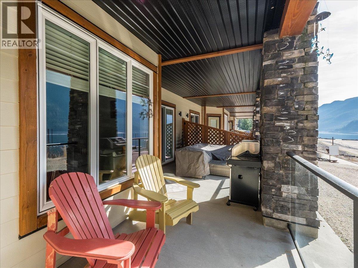 5570 Broadwater Road Unit# 117, Castlegar