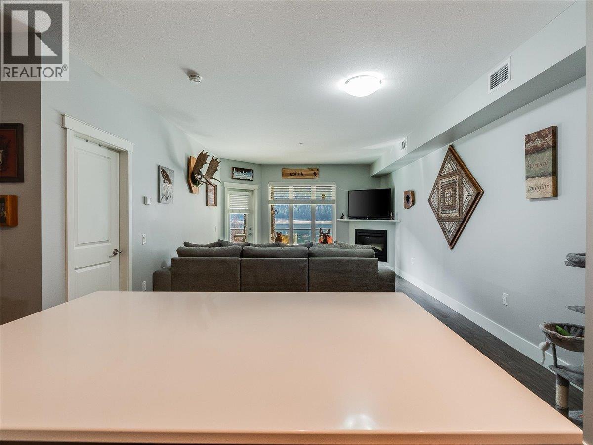 5570 Broadwater Road Unit# 117, Castlegar