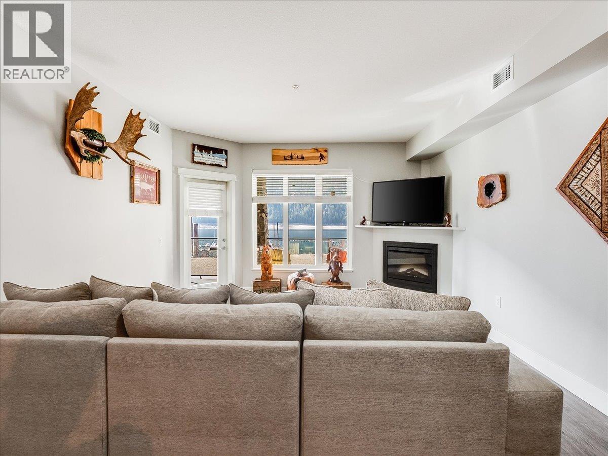 5570 Broadwater Road Unit# 117, Castlegar