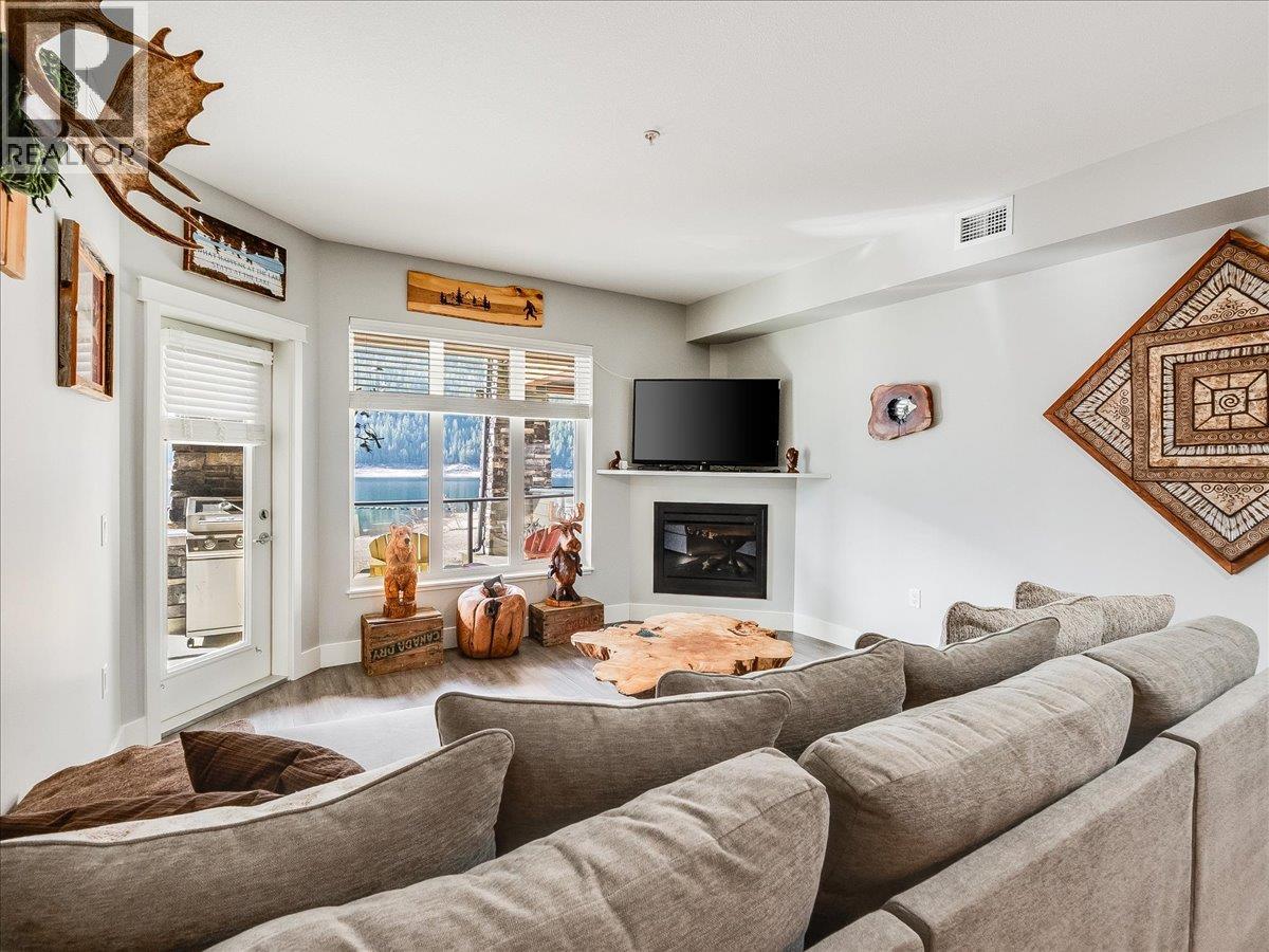 5570 Broadwater Road Unit# 117, Castlegar