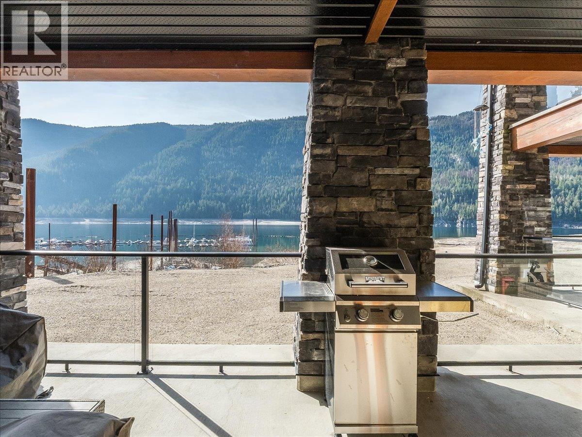 5570 Broadwater Road Unit# 117, Castlegar