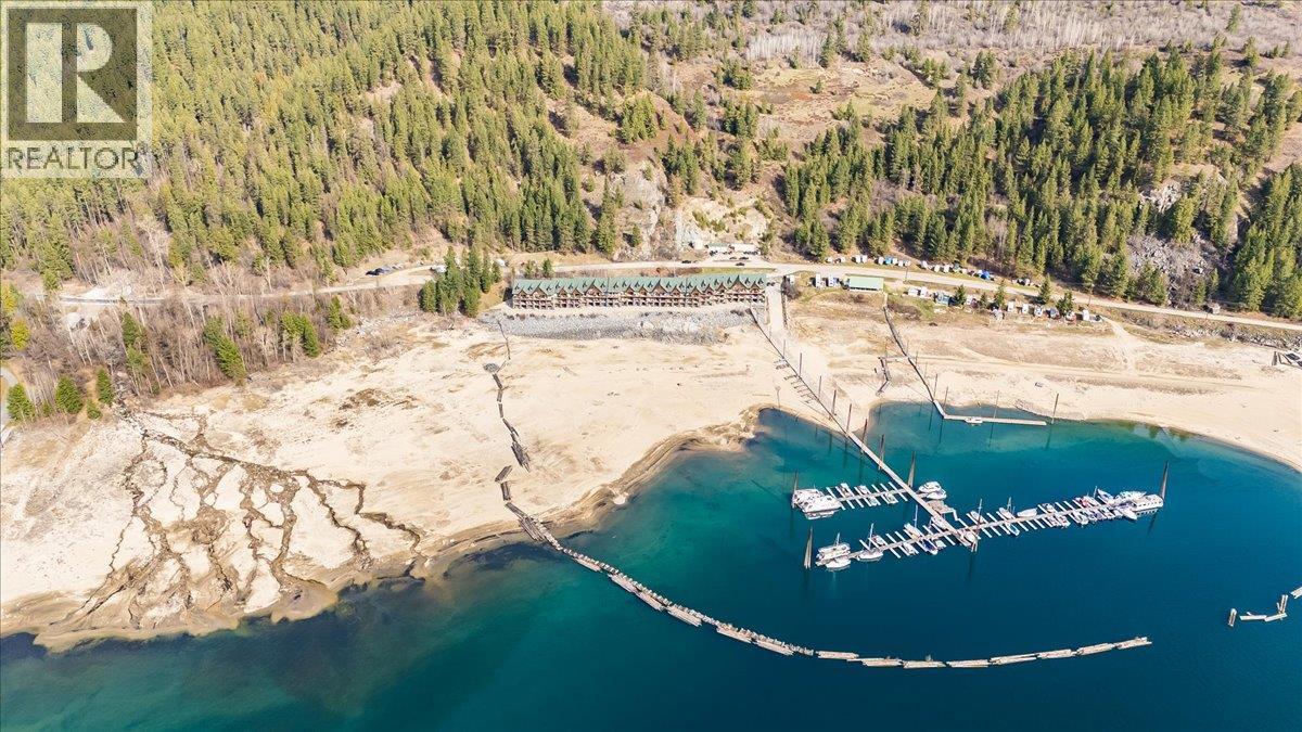 5570 Broadwater Road Unit# 117, Castlegar