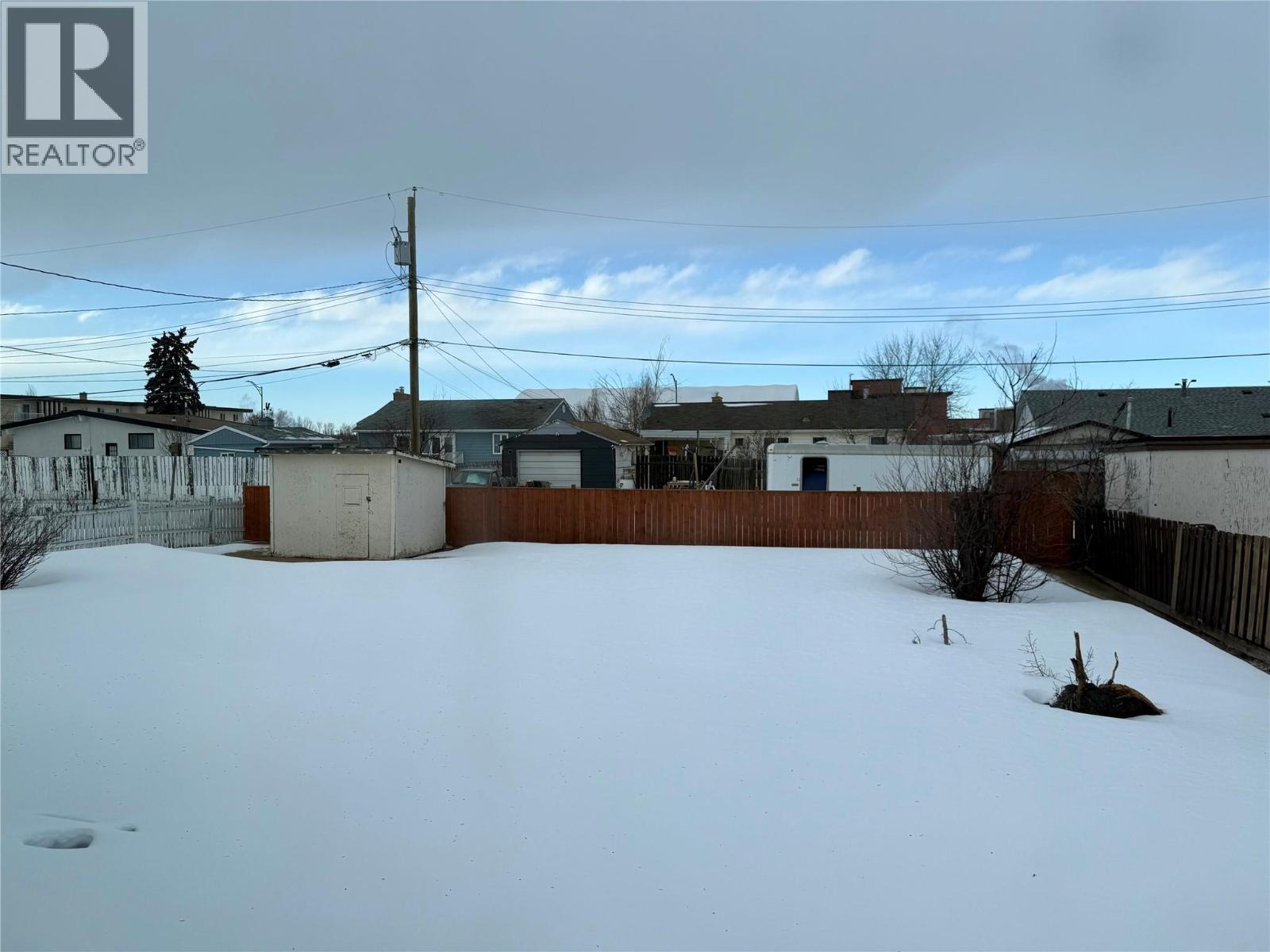 1216 113 AVENUE - 23