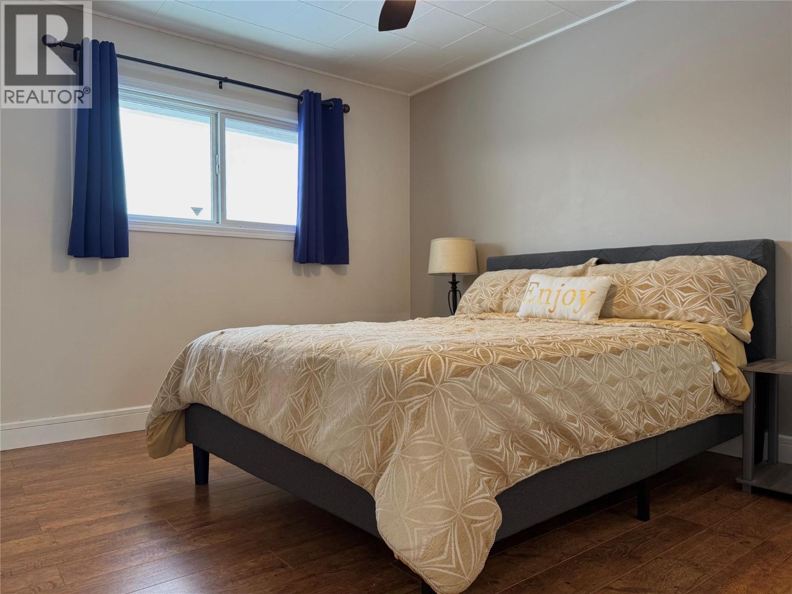 1216 113 AVENUE - 14