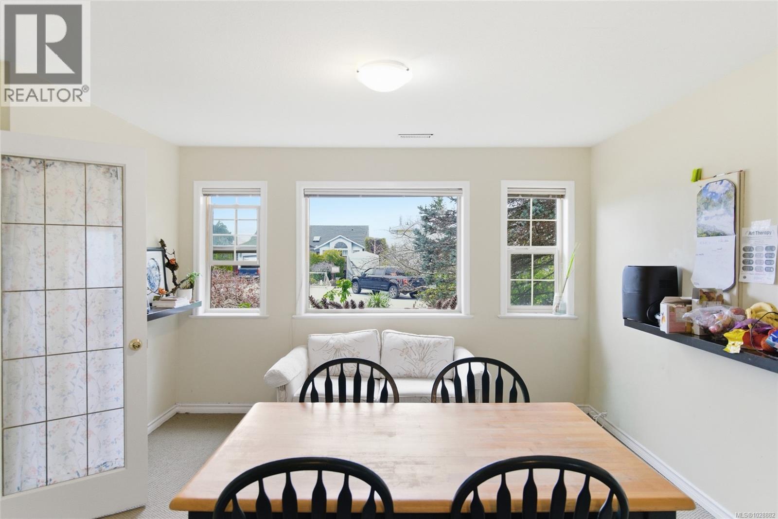 6439 Nidri Pl - 20