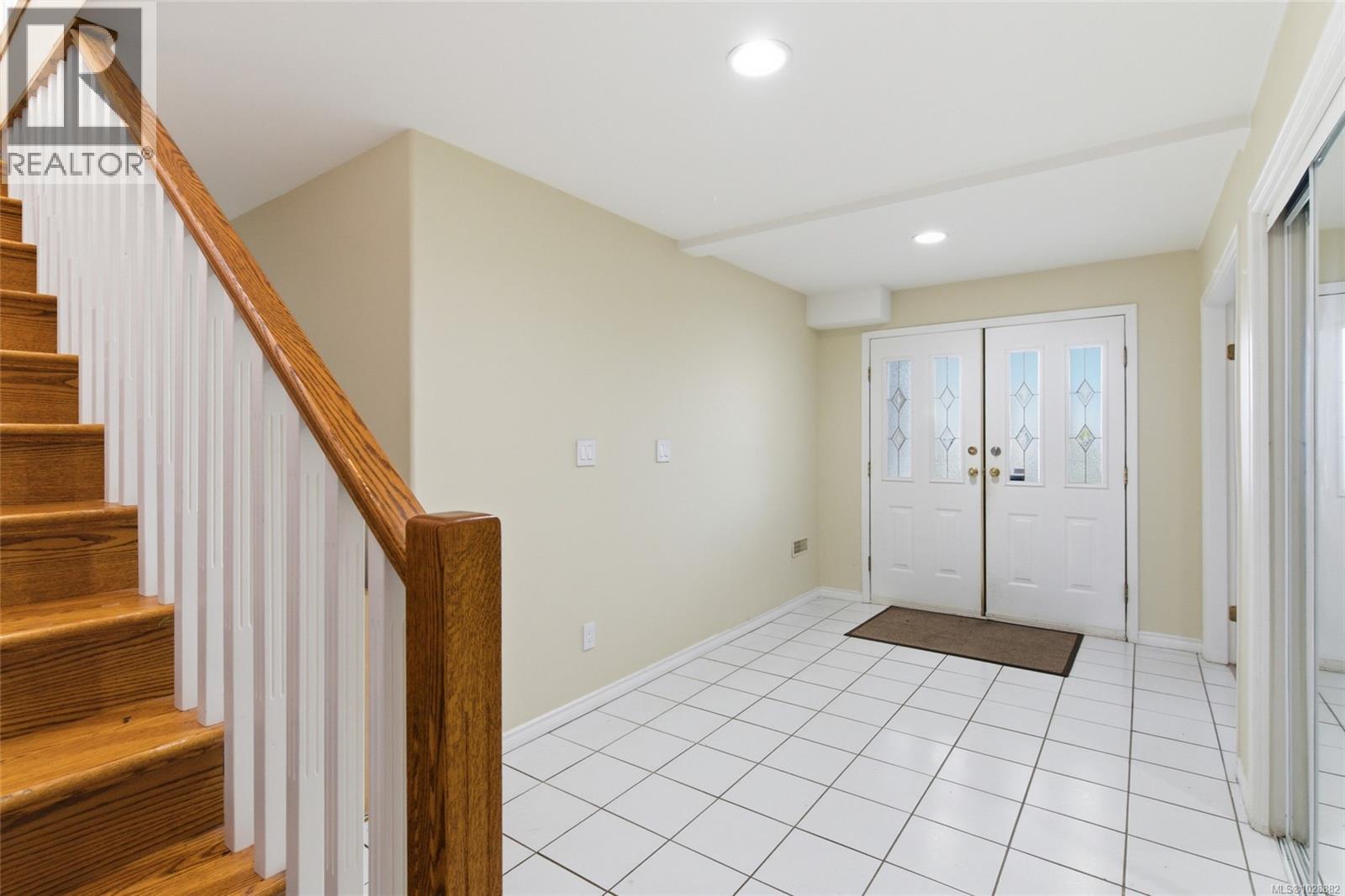 6439 Nidri Pl - 2