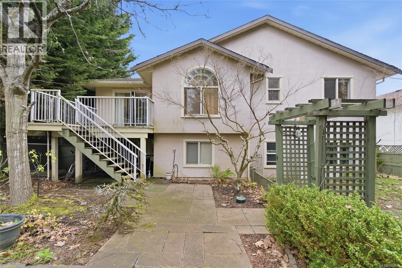 6439 Nidri Pl - 27