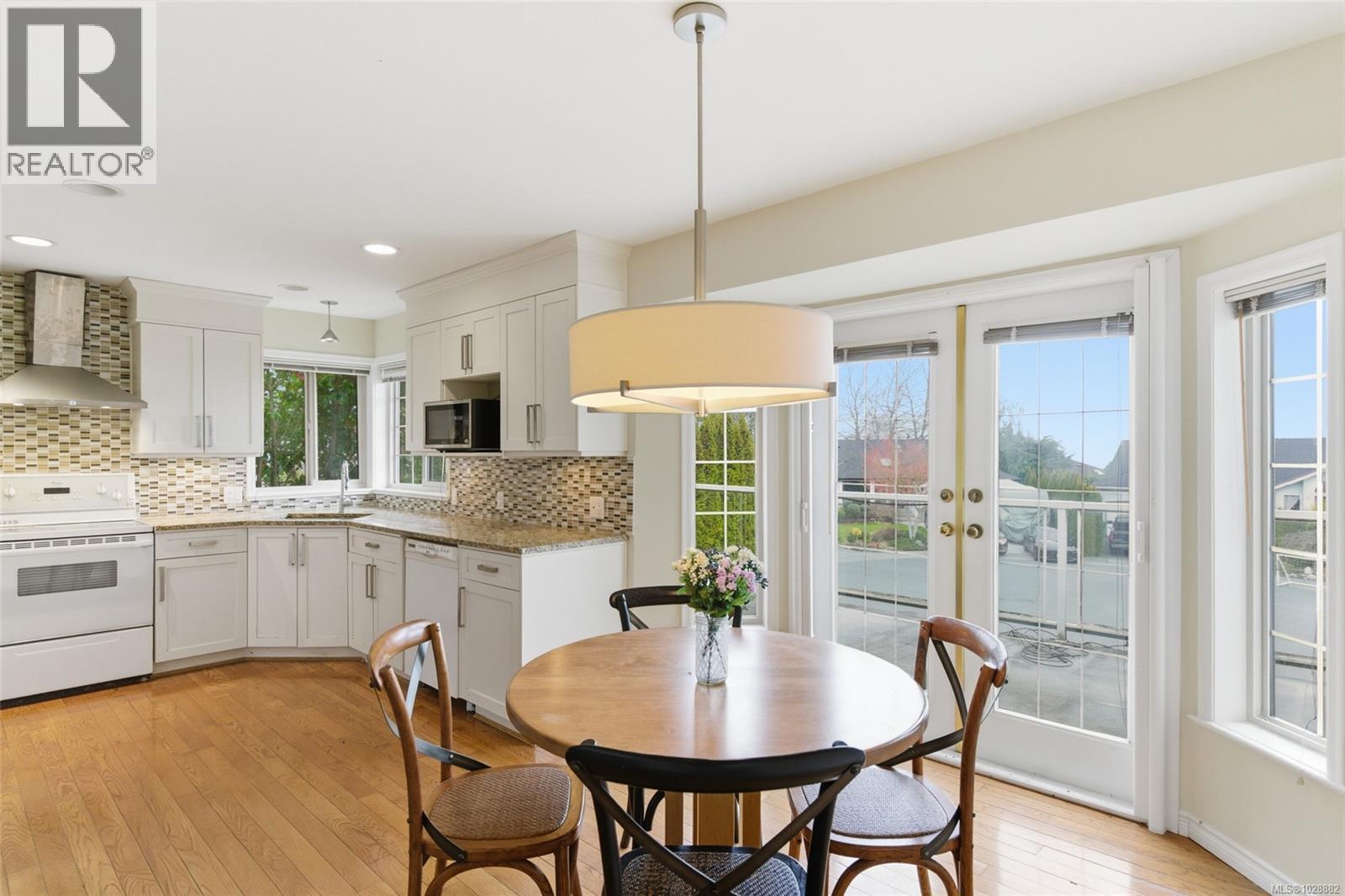 6439 Nidri Pl - 5