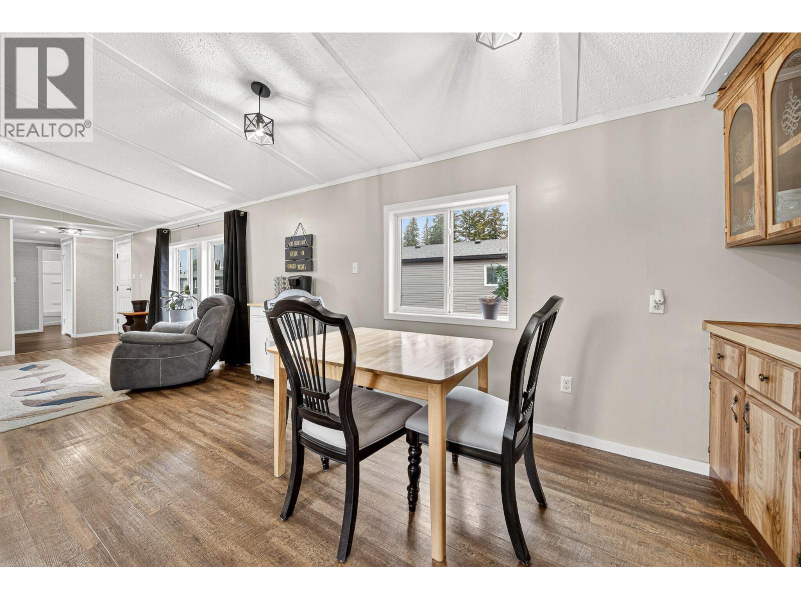 100 INDUSTRIAL ROAD 1 Road Unit# 14, Sparwood