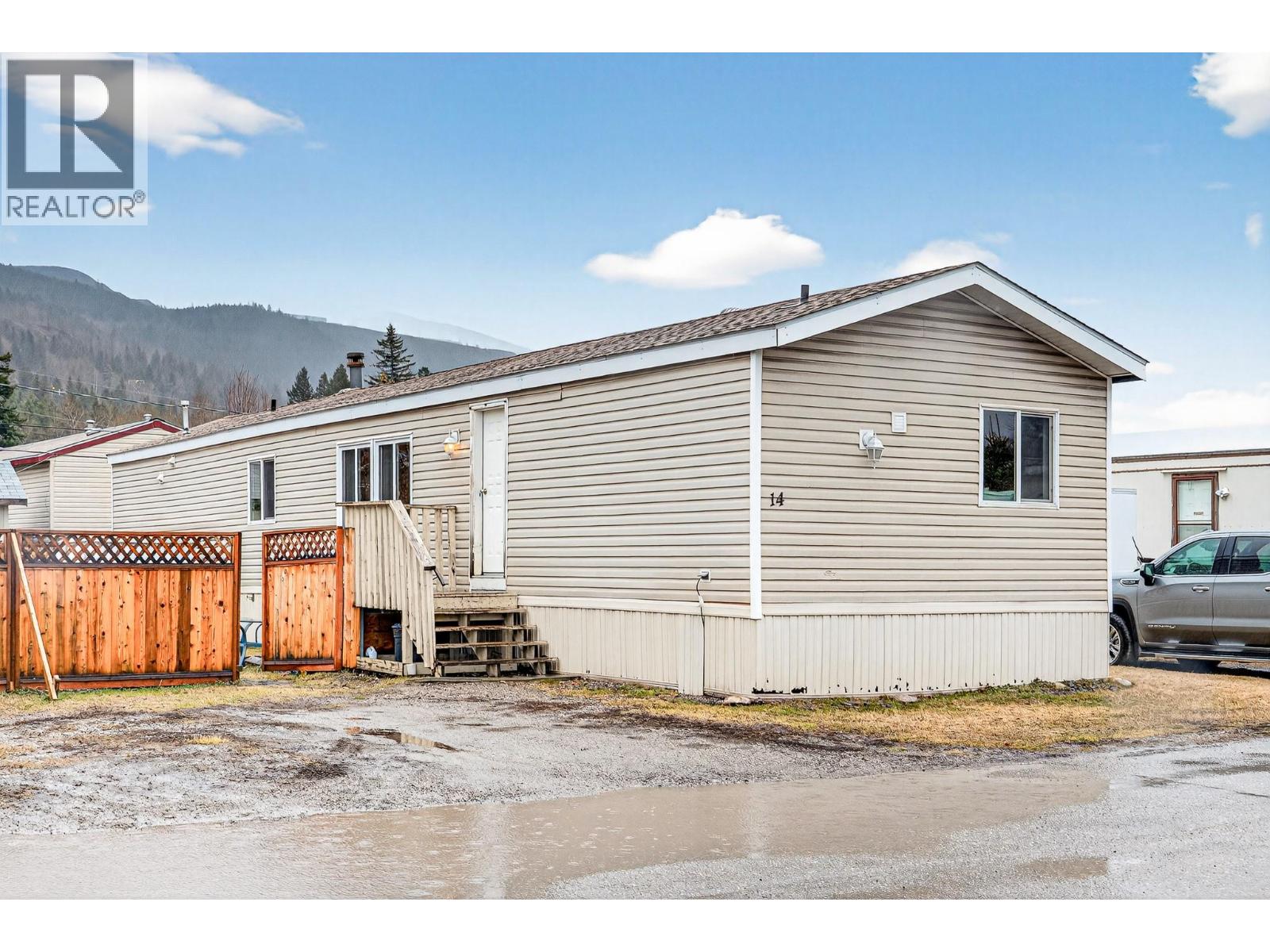 100 INDUSTRIAL ROAD 1 Road Unit# 14, Sparwood