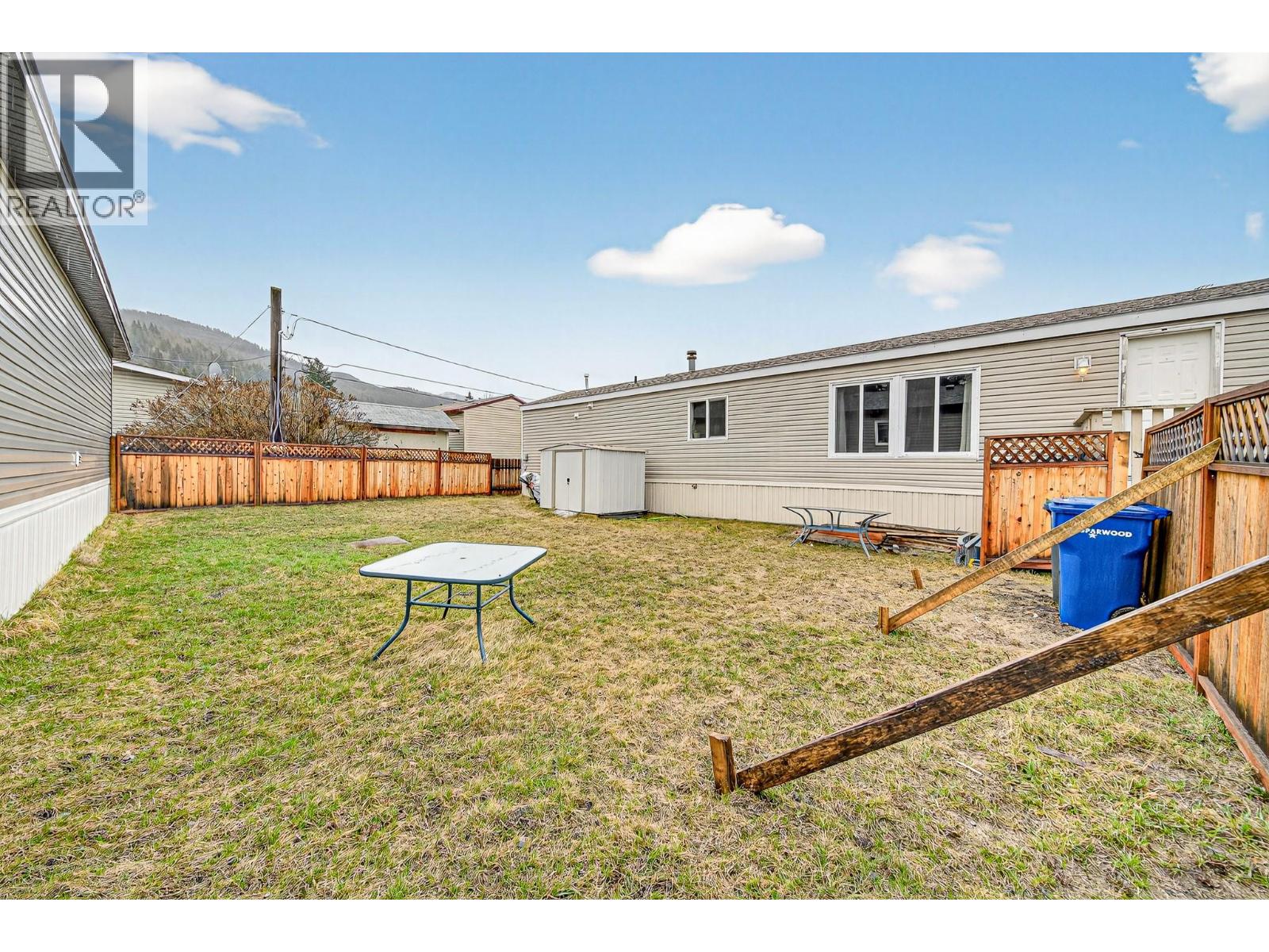 100 INDUSTRIAL ROAD 1 Road Unit# 14, Sparwood