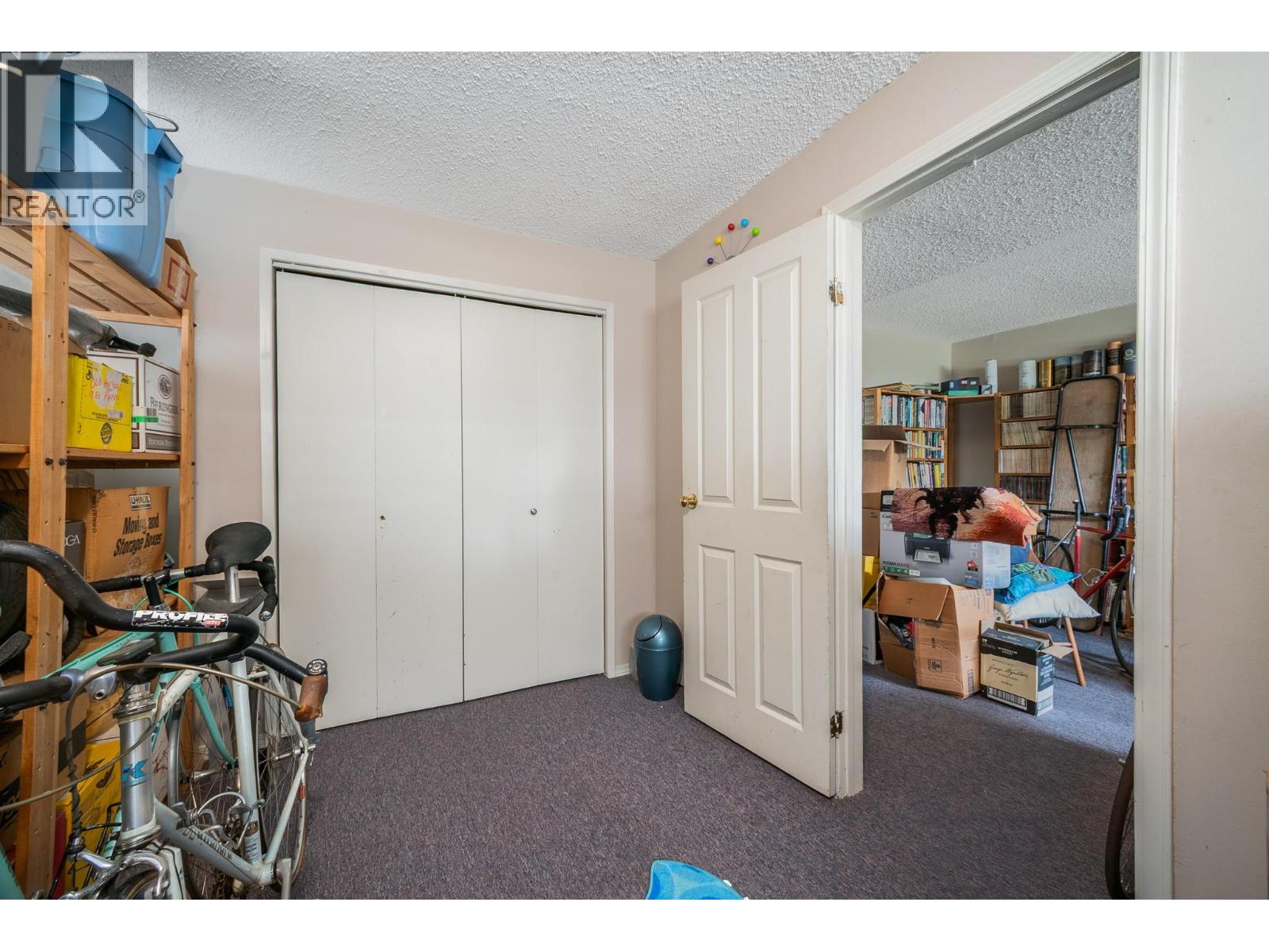 495-497 Gramiak Road, Kelowna