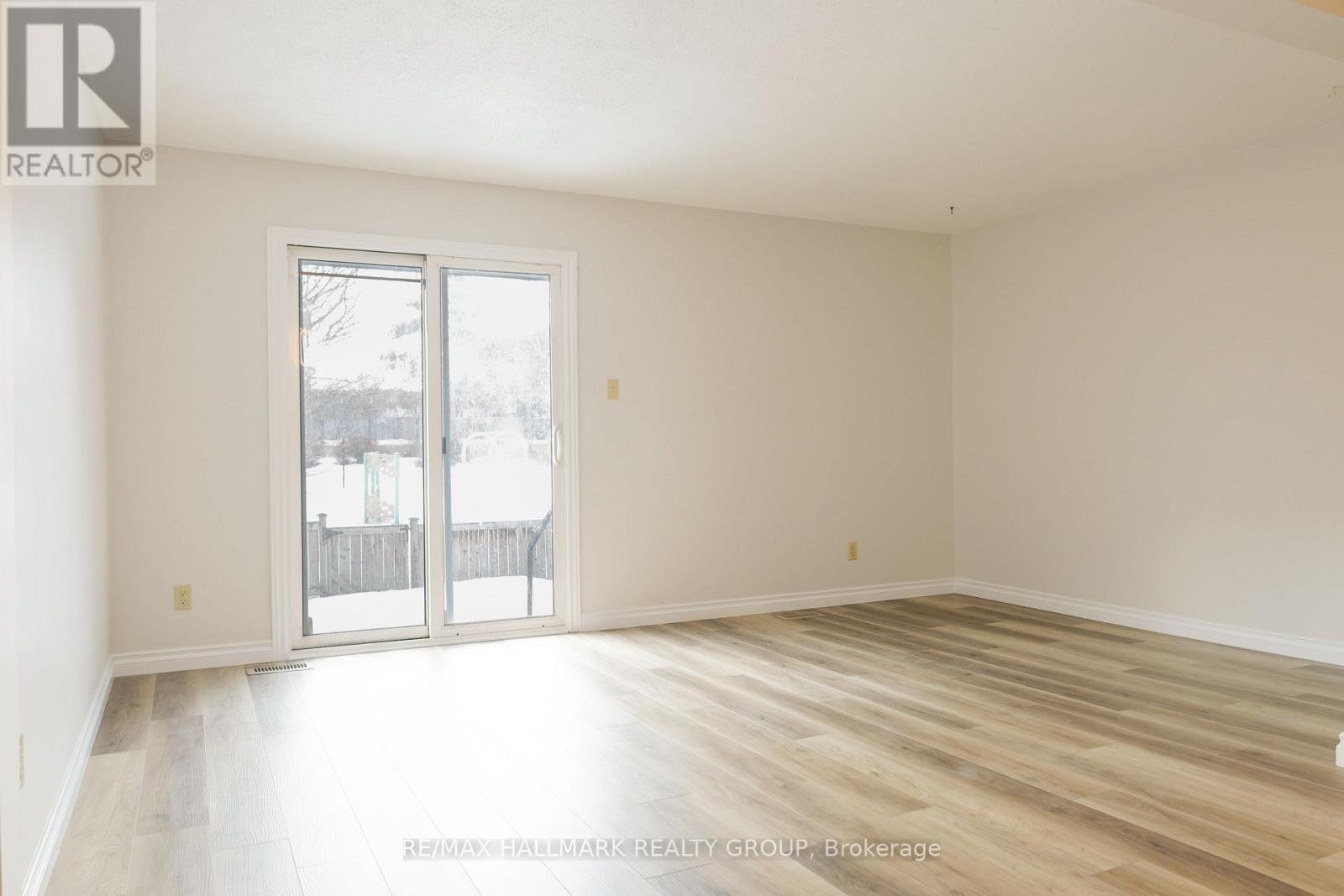 #122 2624 PIMLICO CRESCENT - 7