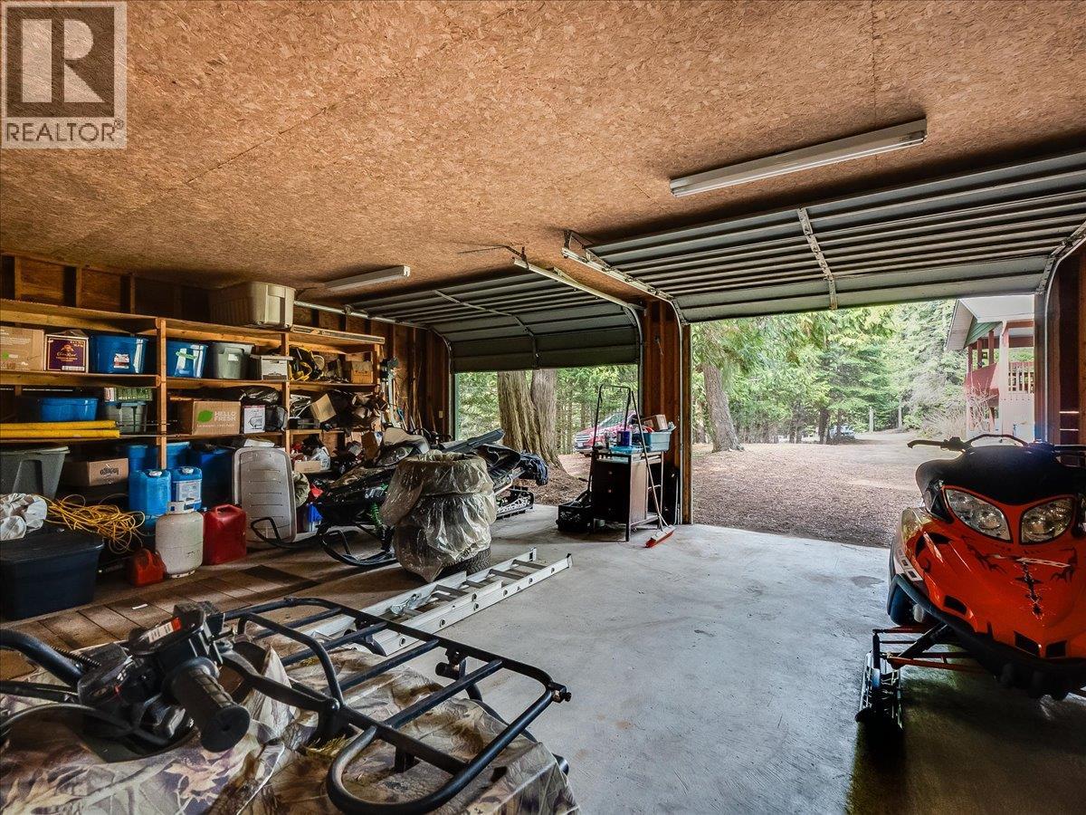 1055 WHITE Road, South Slocan