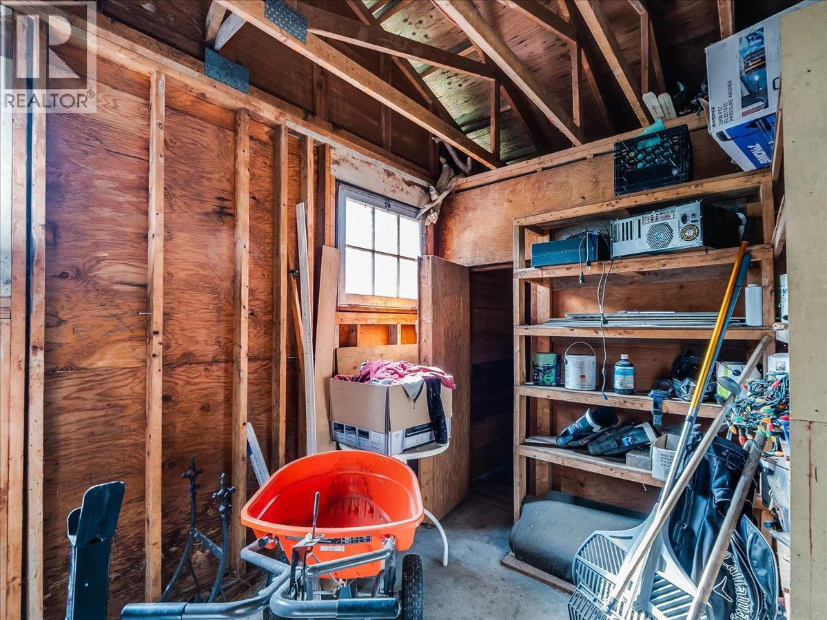 1055 WHITE Road, South Slocan