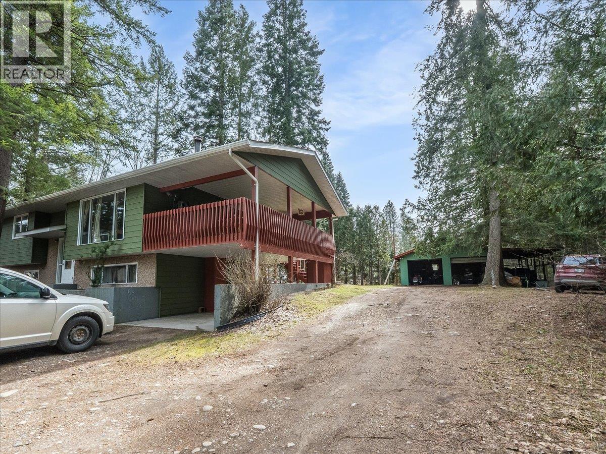 1055 WHITE Road, South Slocan