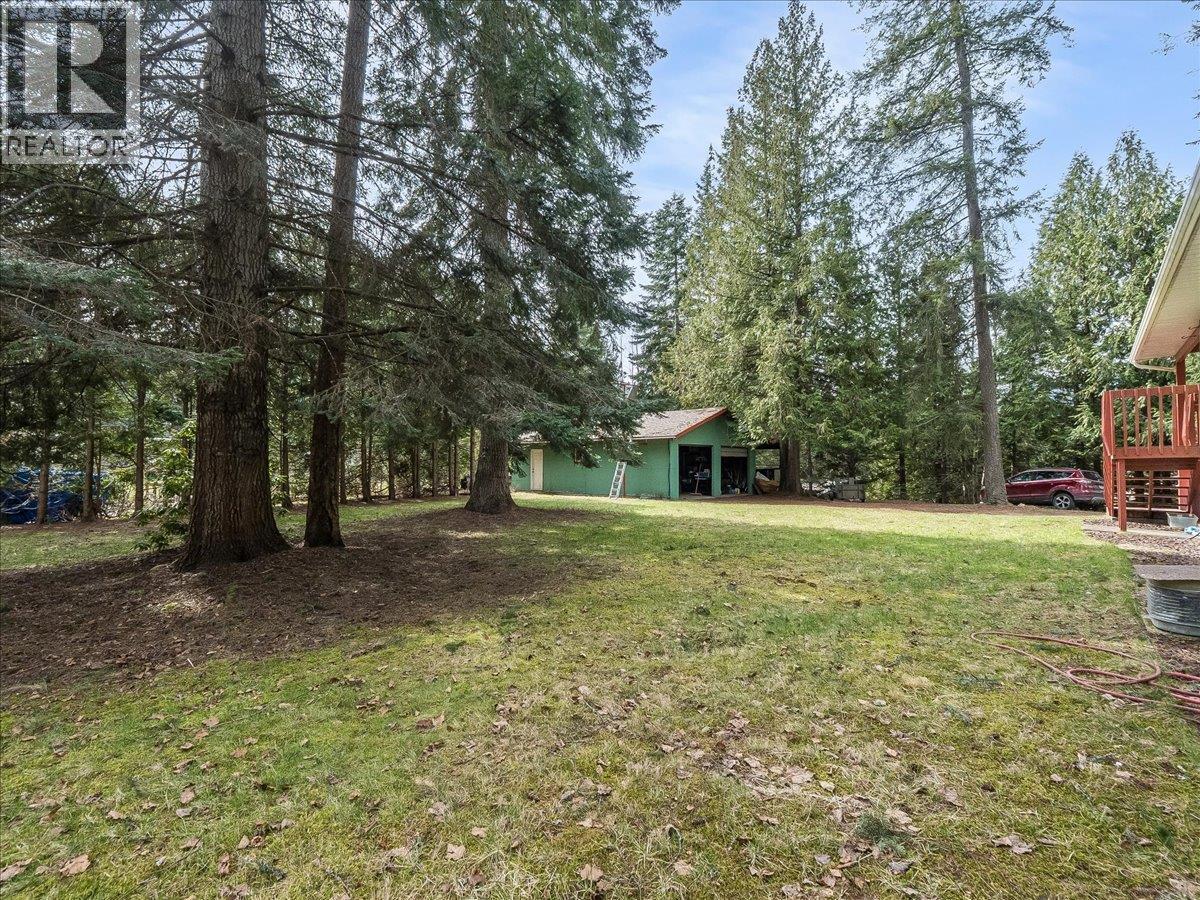 1055 WHITE Road, South Slocan