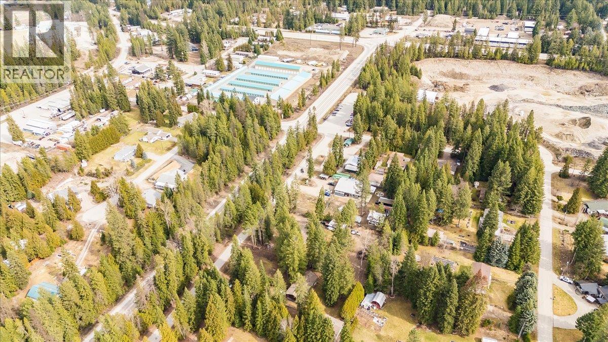 1055 WHITE Road, South Slocan