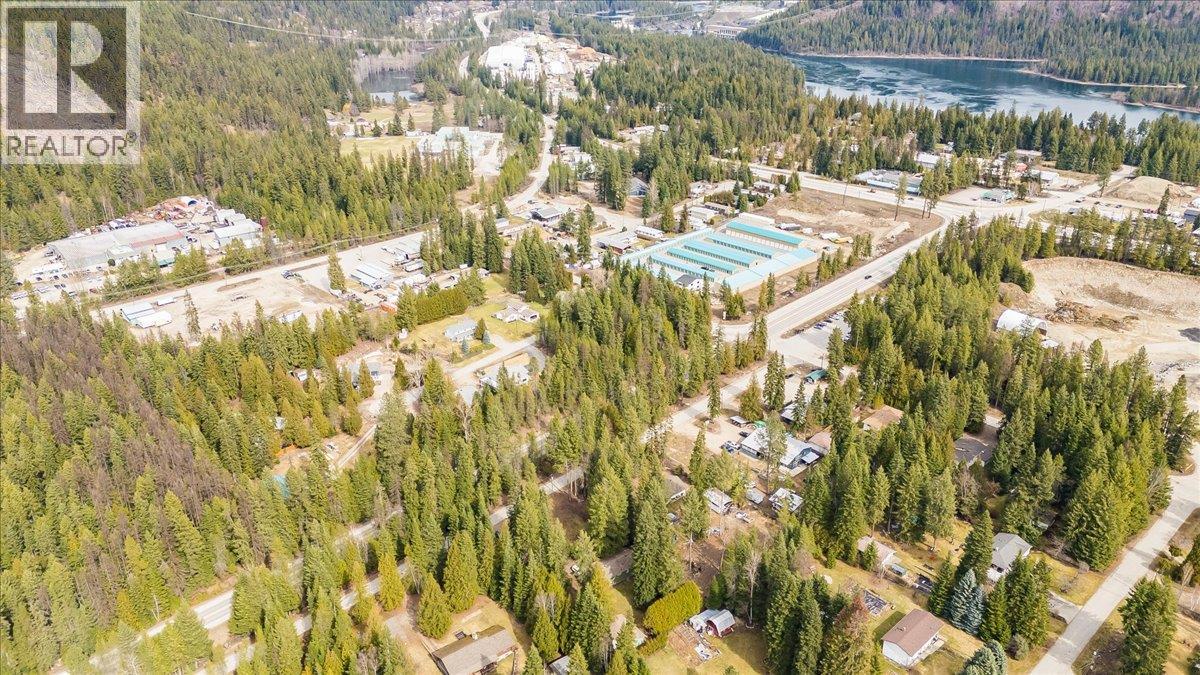 1055 WHITE Road, South Slocan