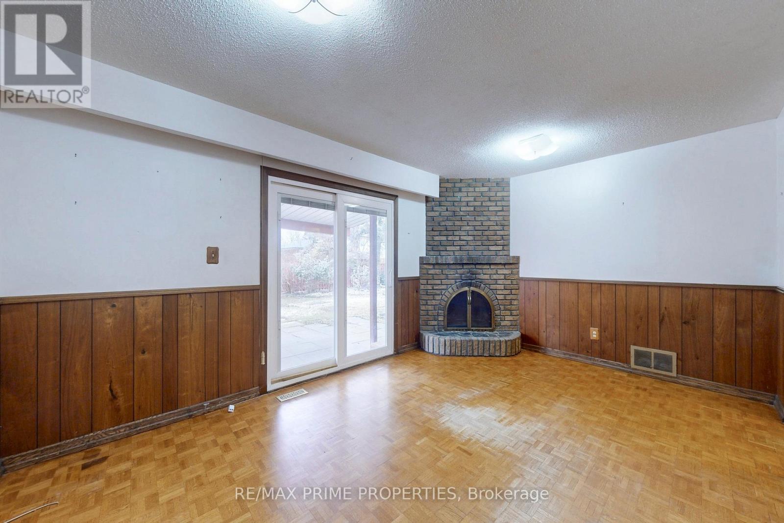 37 LAWNMERE CRESCENT, Toronto (Agincourt South-Malvern West), Ontario