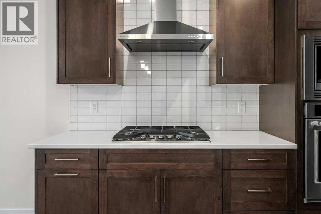 Single Family House for Sale in  Wolf Hollow Manor SE Wolf Willow Calgary 