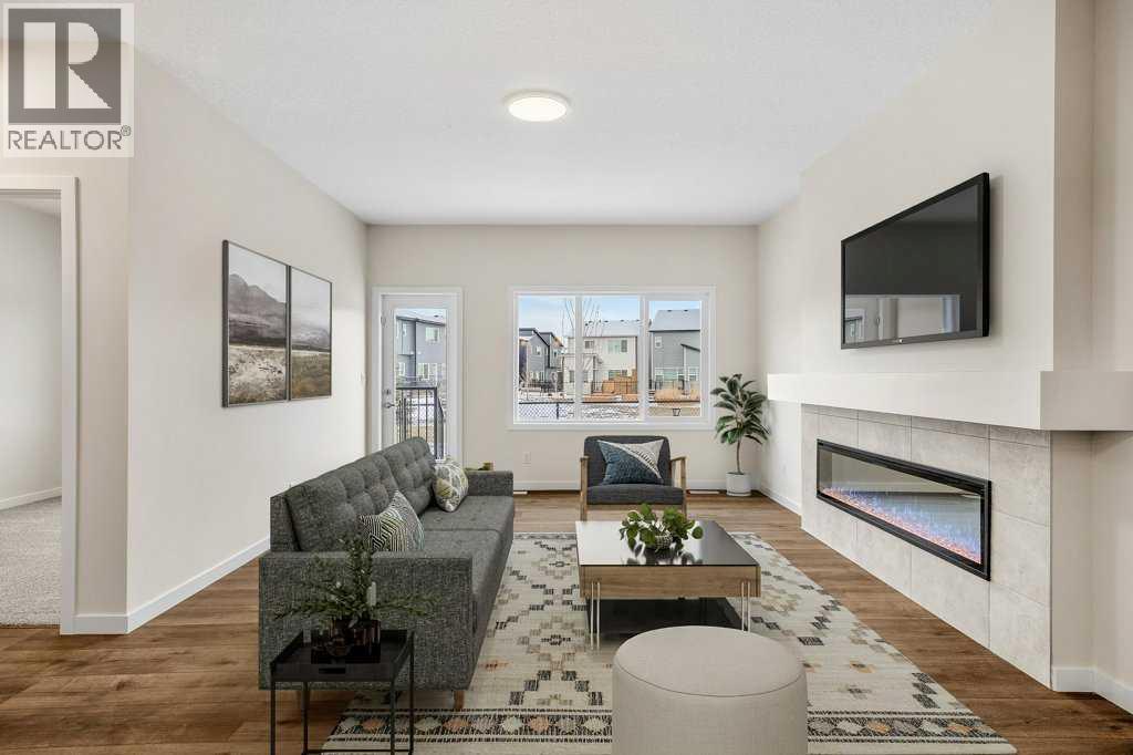 Single Family House for Sale in  Wolf Hollow Manor SE Wolf Willow Calgary 