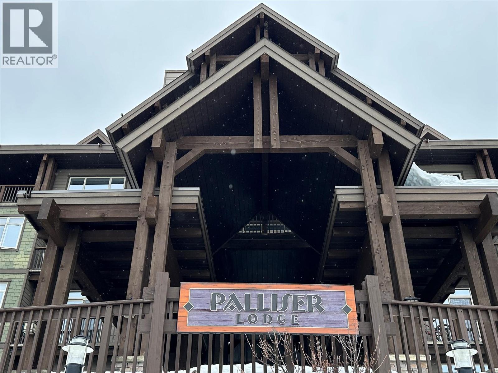 1420 PALLISER Trail Unit# 301, Golden