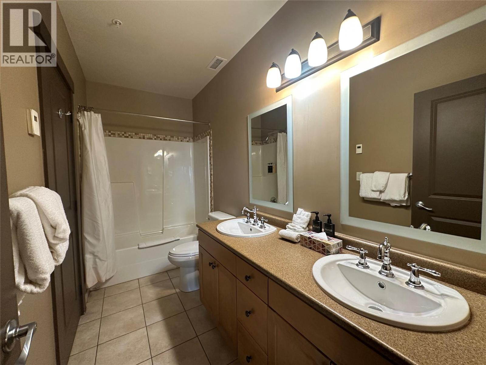 1420 PALLISER Trail Unit# 301, Golden