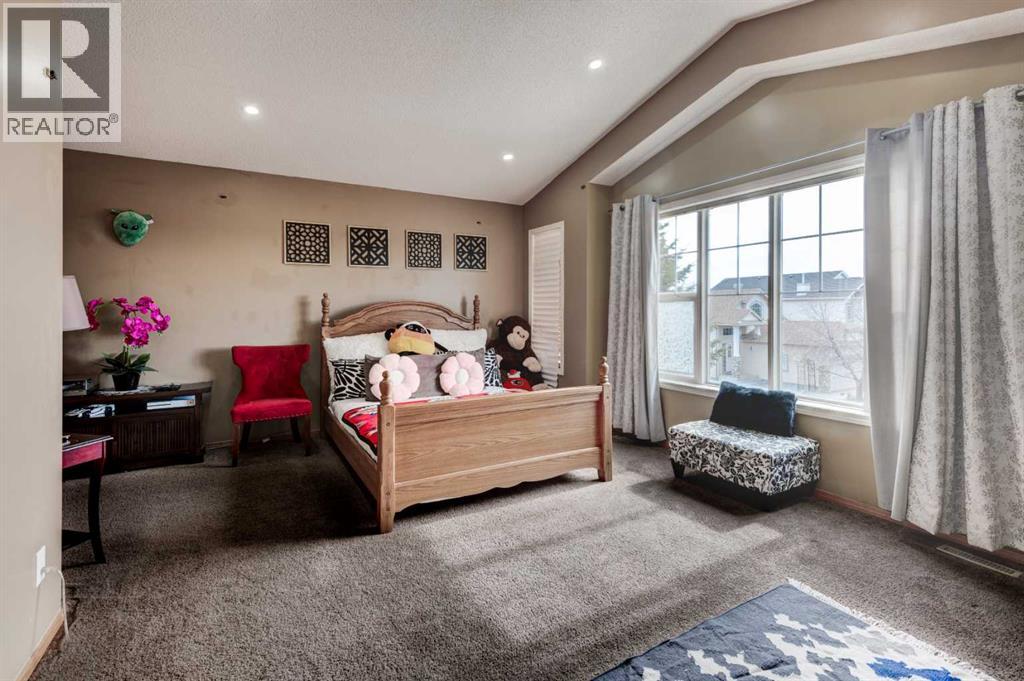 Single Family House for Sale in  Bridlemeadows Common SW Bridlewood Calgary 