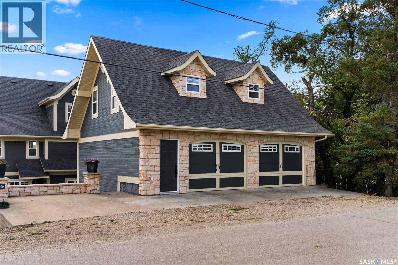 307A Currie AVENUE — photo 37