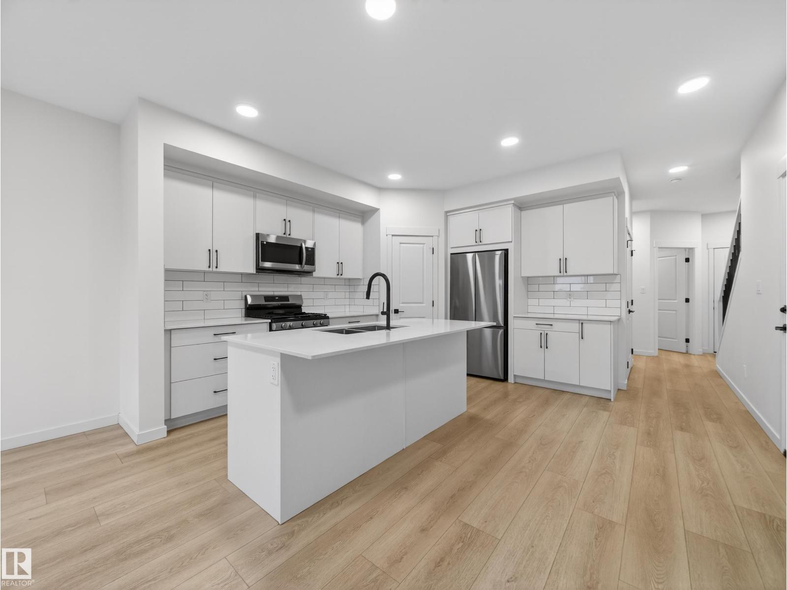 1303 Podersky WD SW, Edmonton