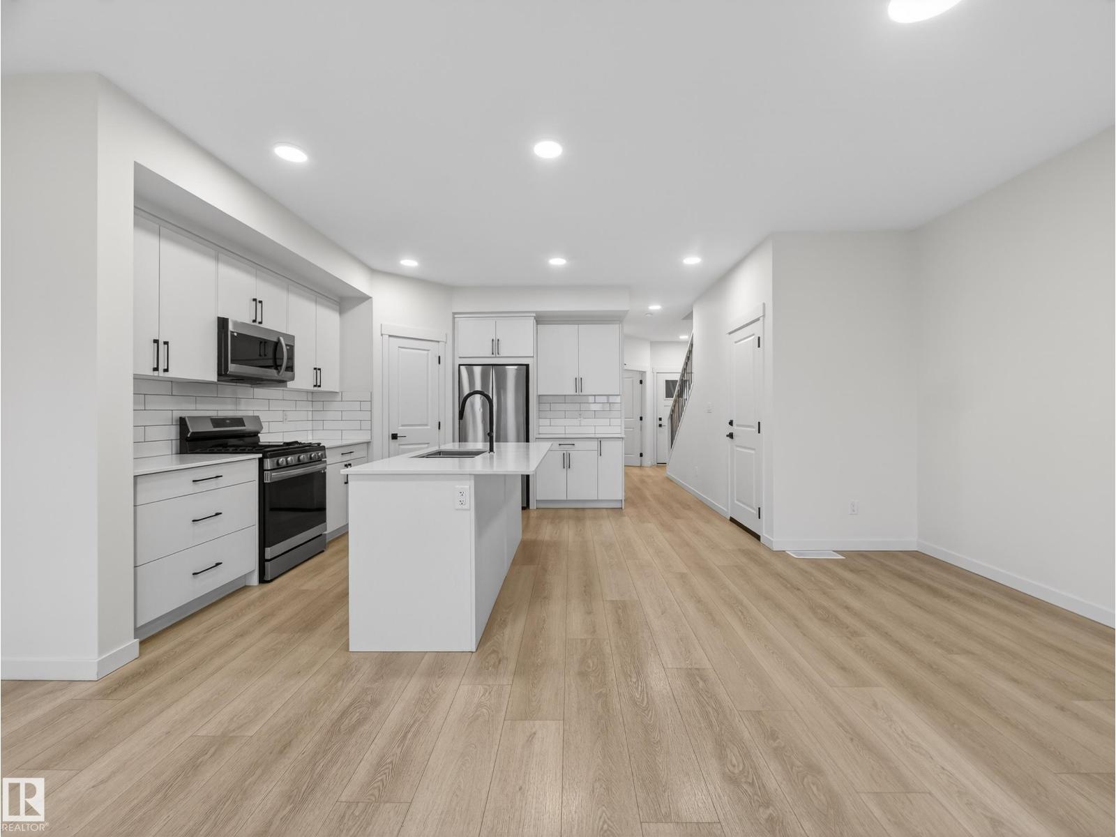 1303 Podersky WD SW, Edmonton