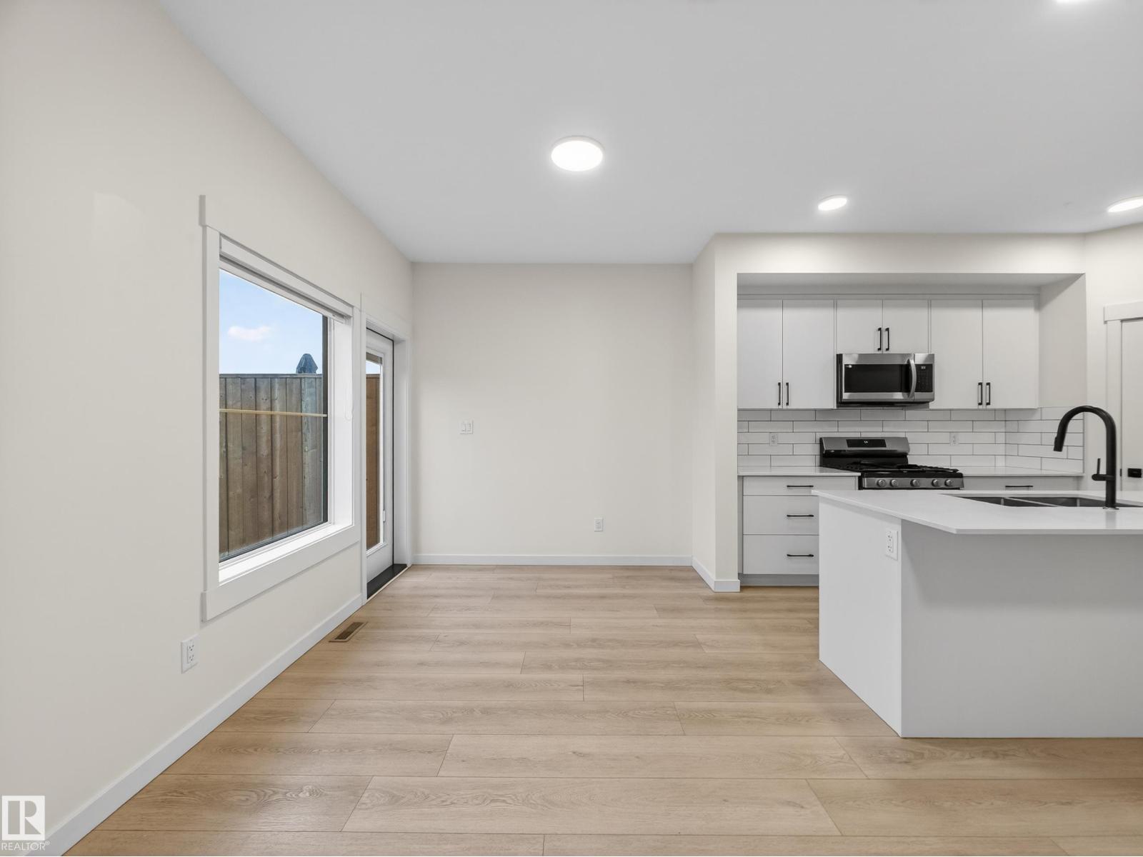 1303 Podersky WD SW, Edmonton