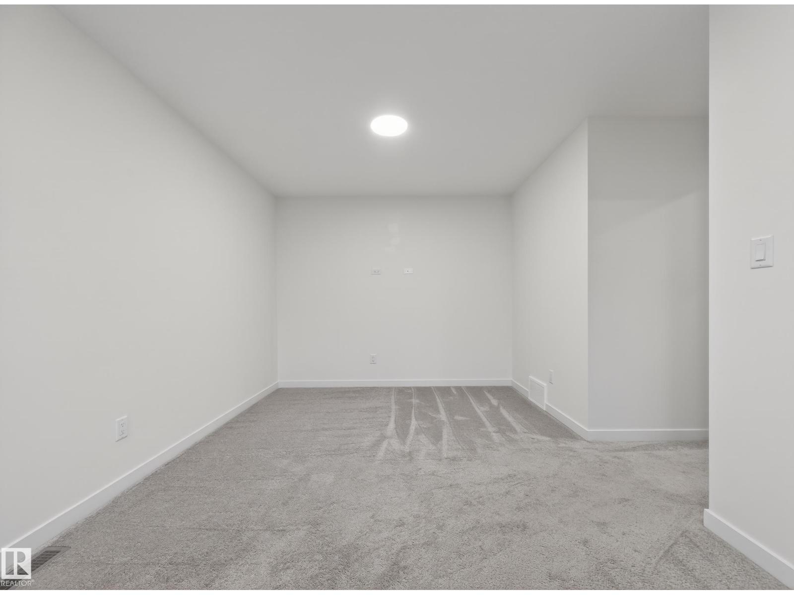 1303 Podersky WD SW, Edmonton