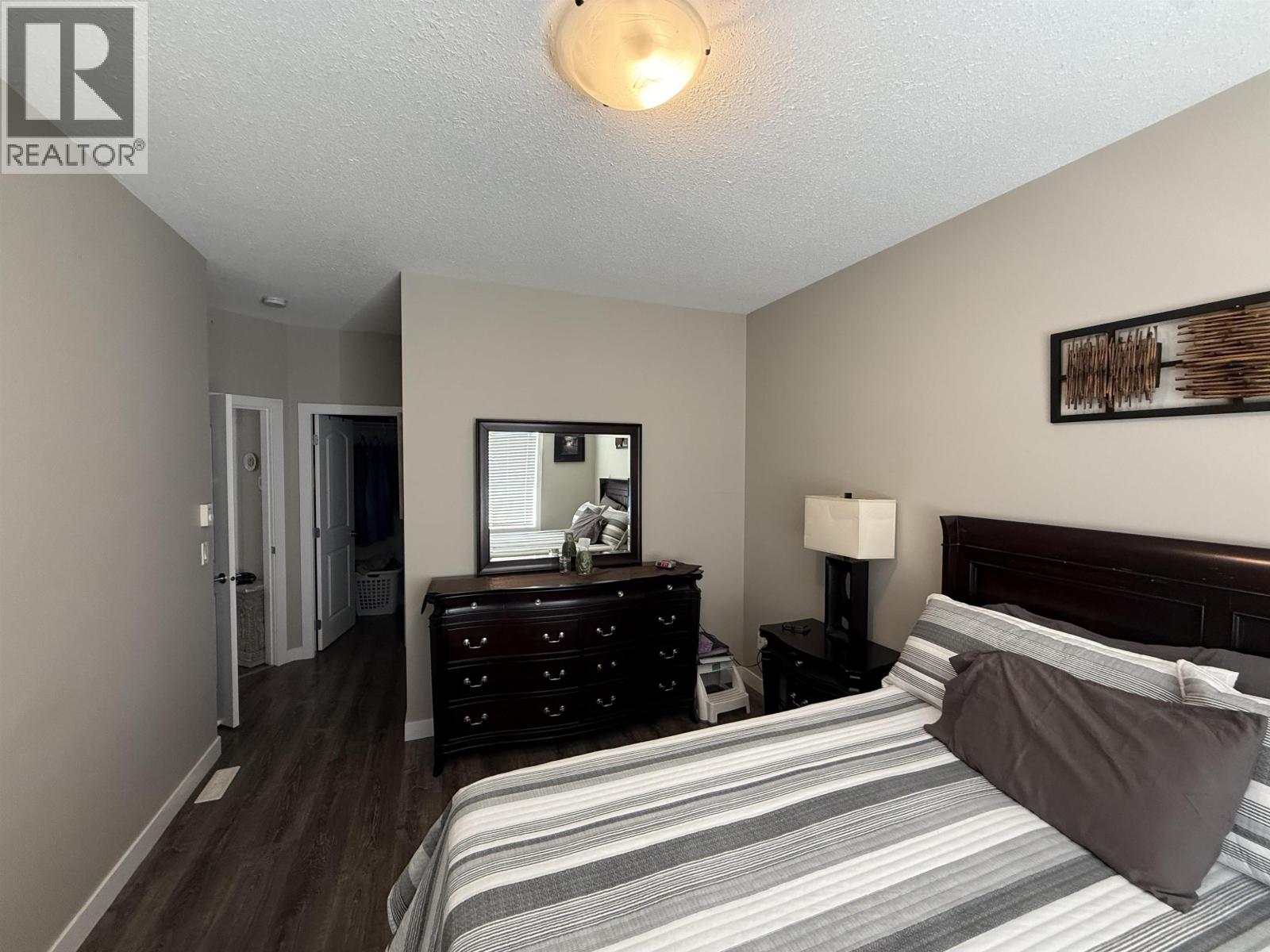 #25 9707 99 AVENUE - 10