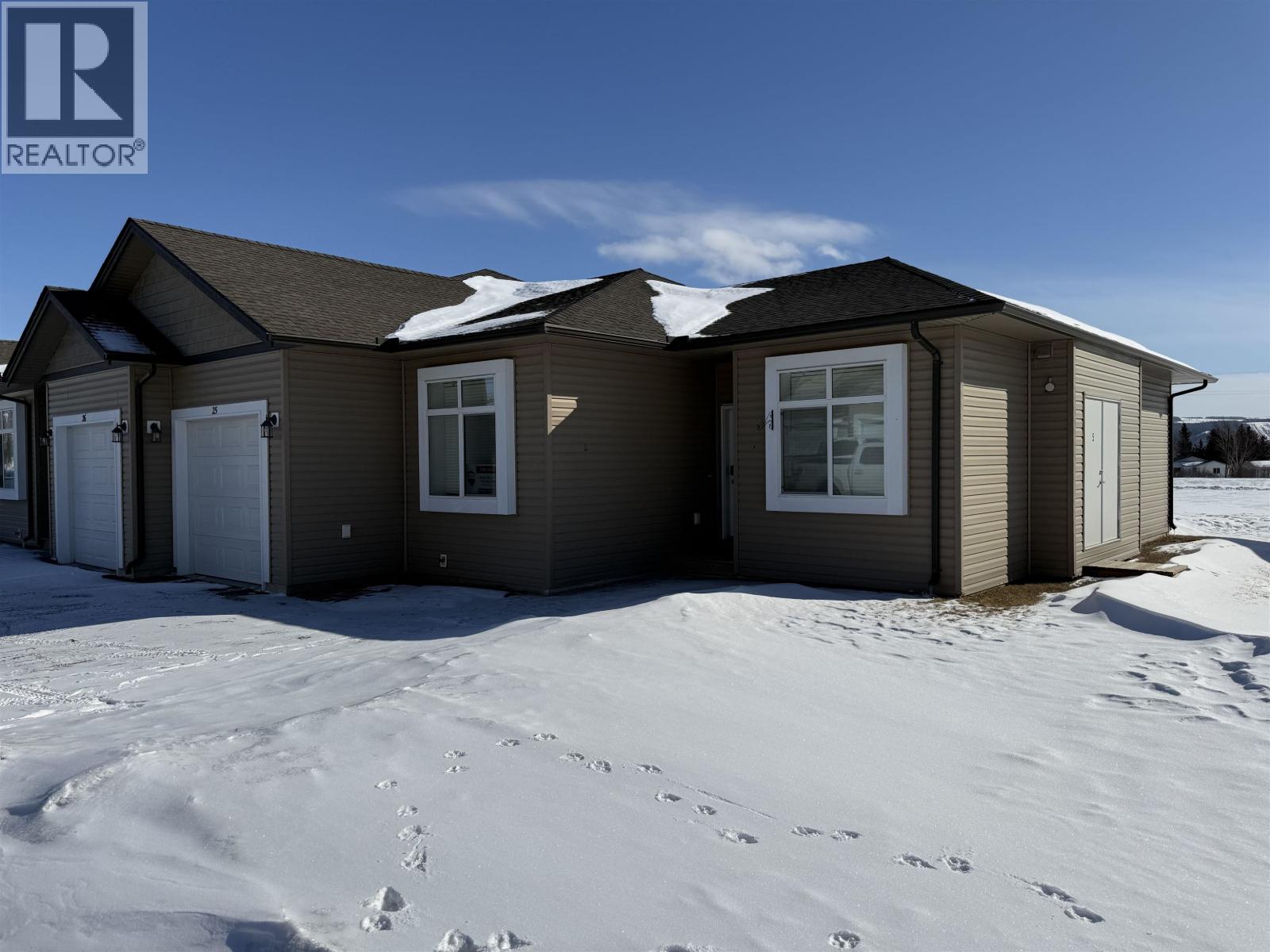 #25 9707 99 AVENUE - Image 2