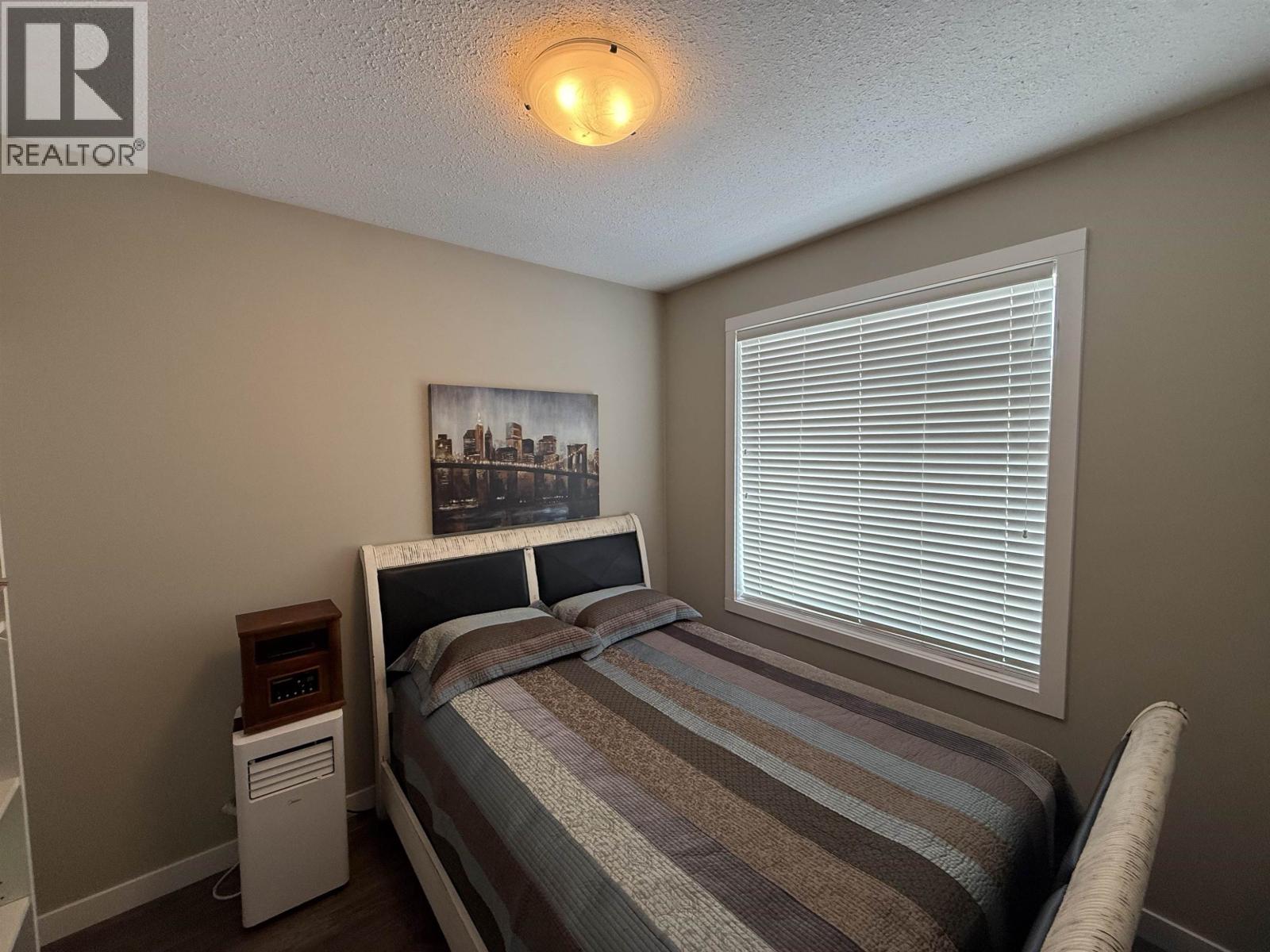 #25 9707 99 AVENUE - 15