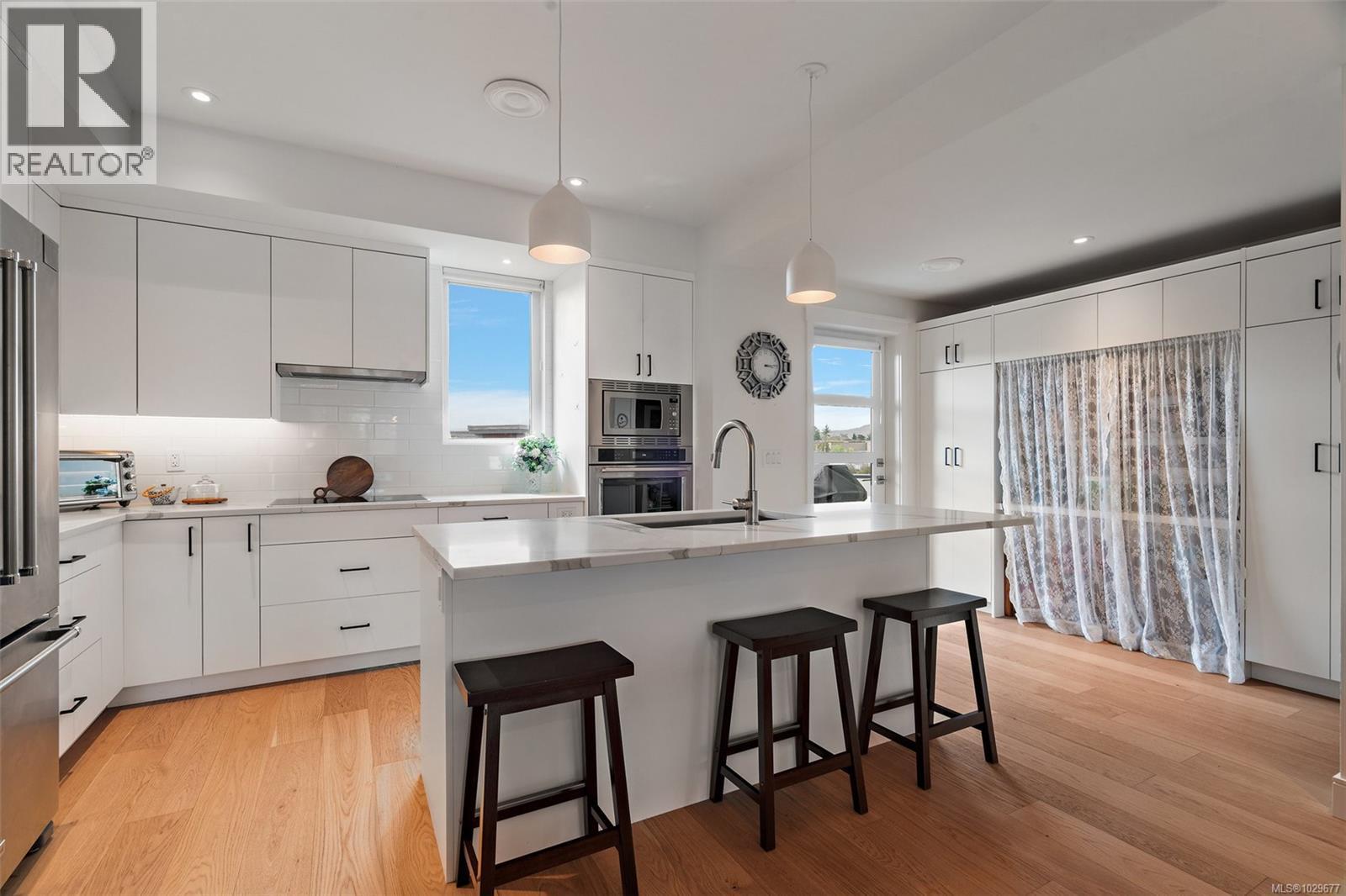 26 4253 Dieppe Road, Saanich