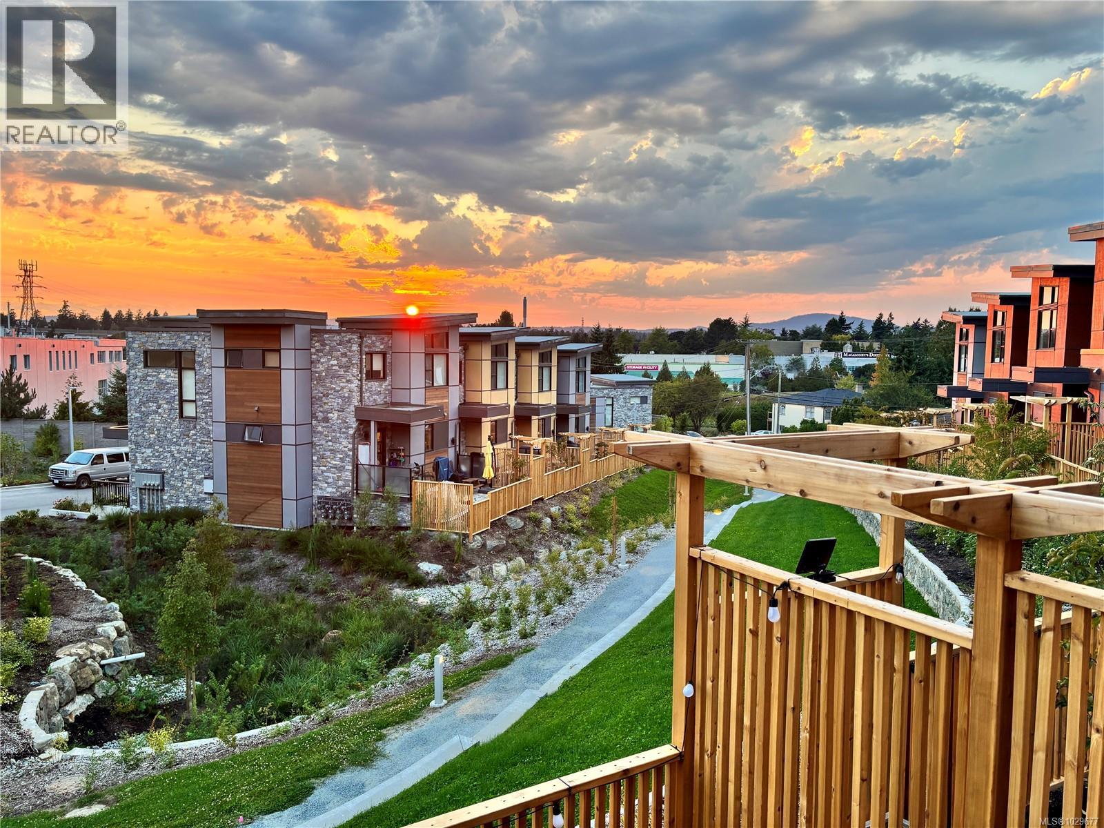 26 4253 Dieppe Road, Saanich