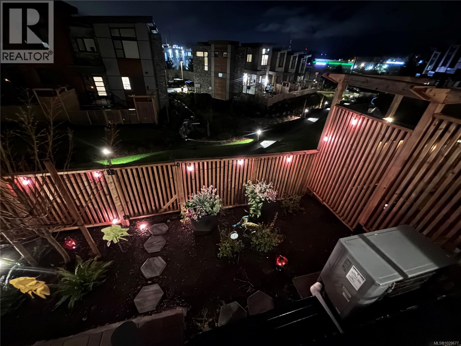 26 4253 Dieppe Road, Saanich