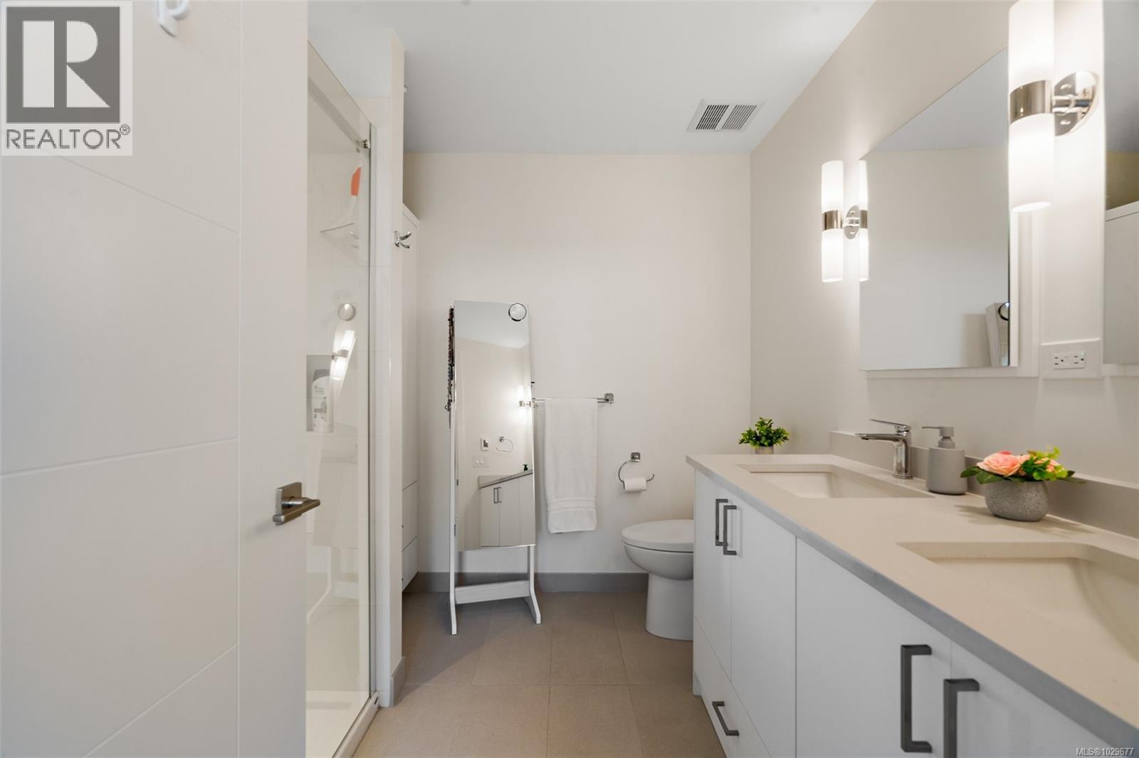 26 4253 Dieppe Road, Saanich