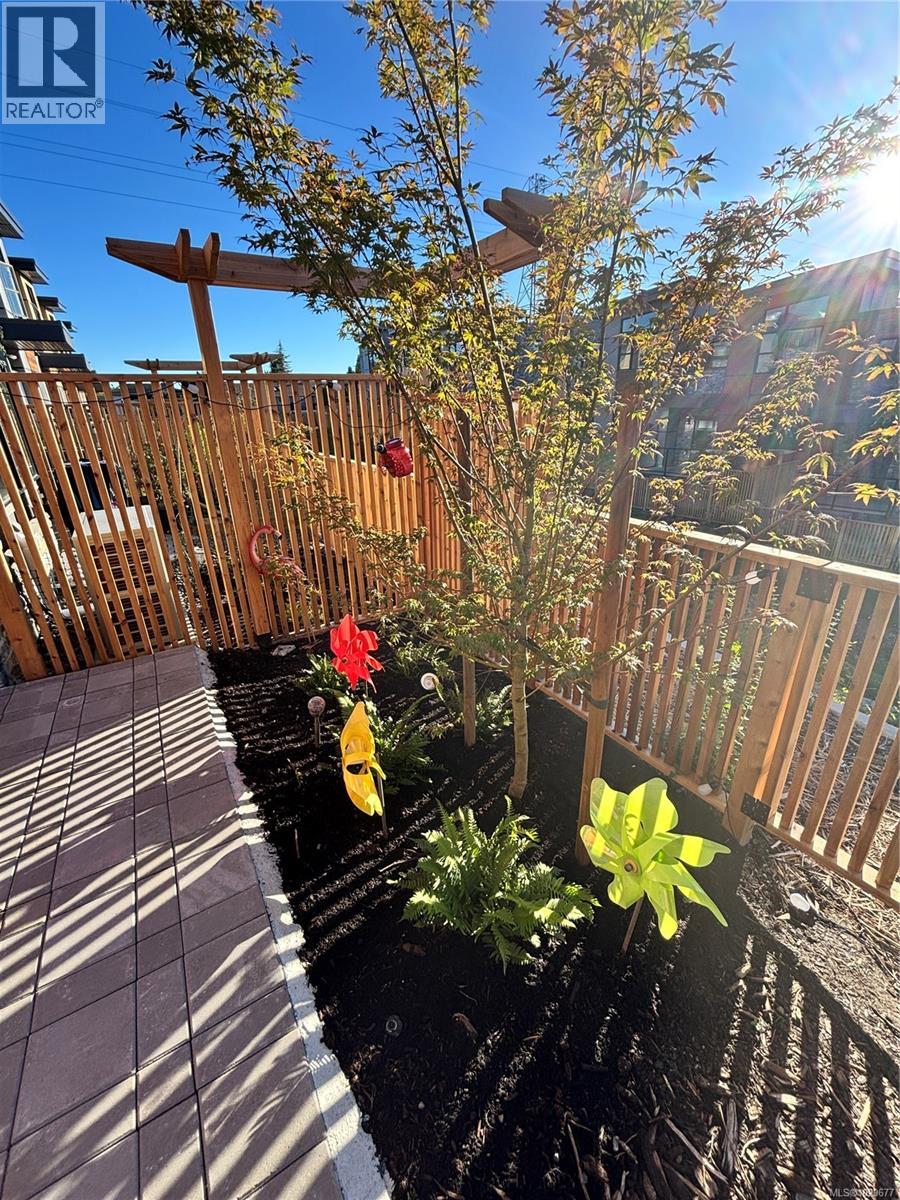 26 4253 Dieppe Road, Saanich