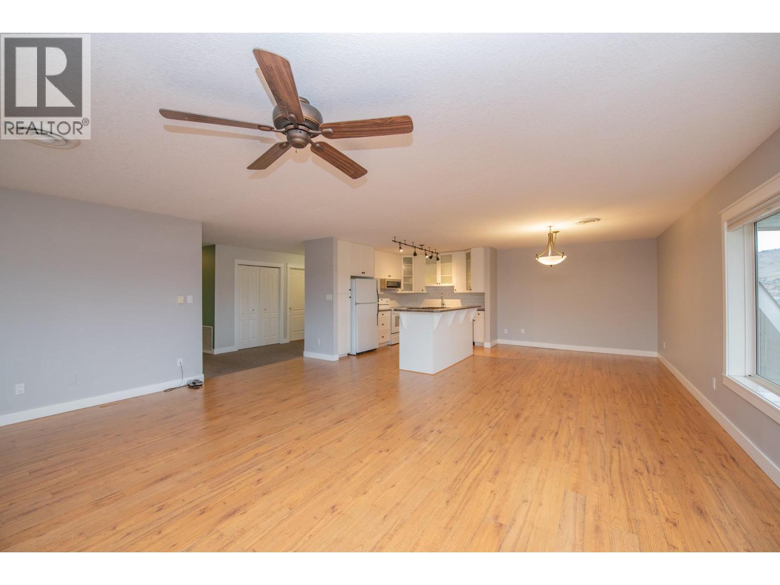 #309 3929 22 AVENUE - 16