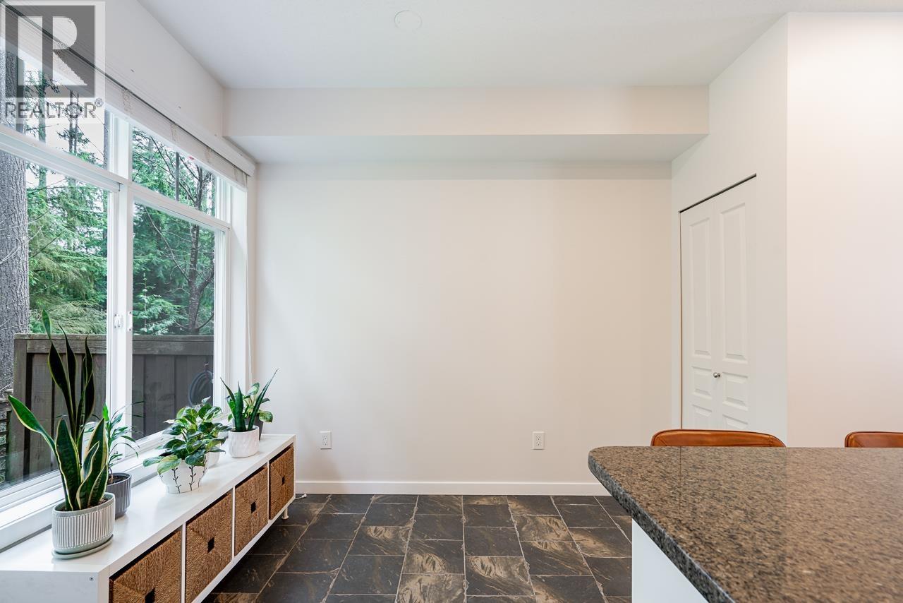 27 2000 PANORAMA DRIVE, Port Moody