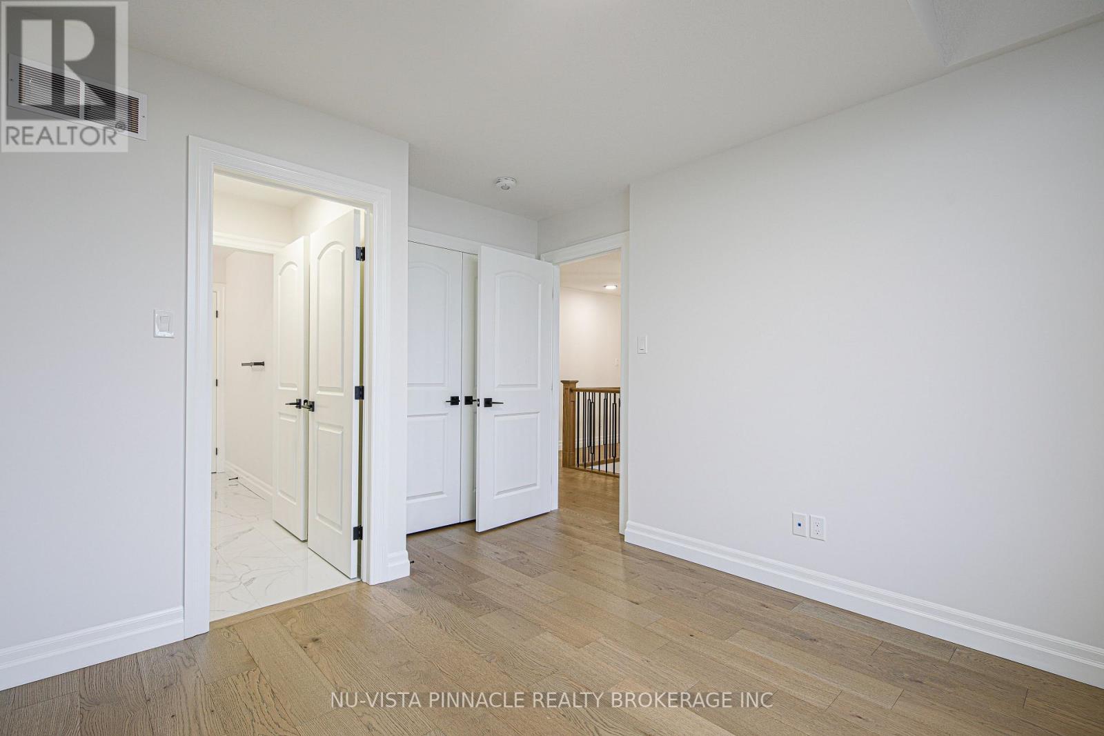 1932 TRAILSWAY DRIVE - 19