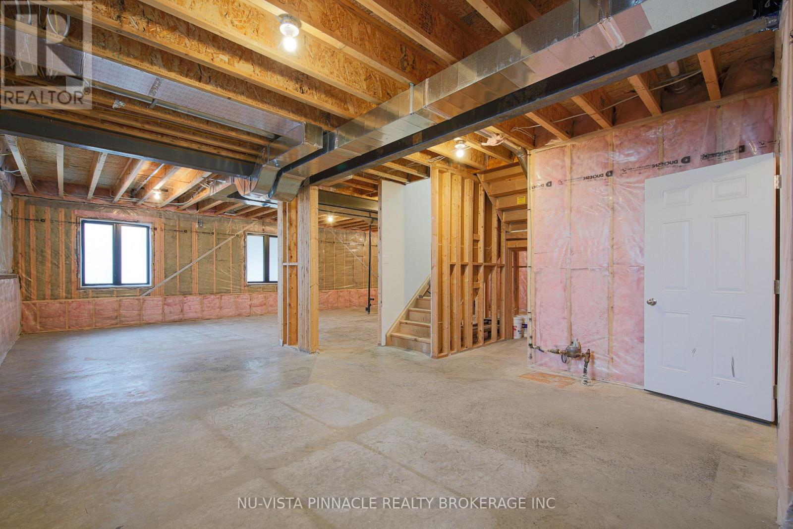 1932 TRAILSWAY DRIVE - 26