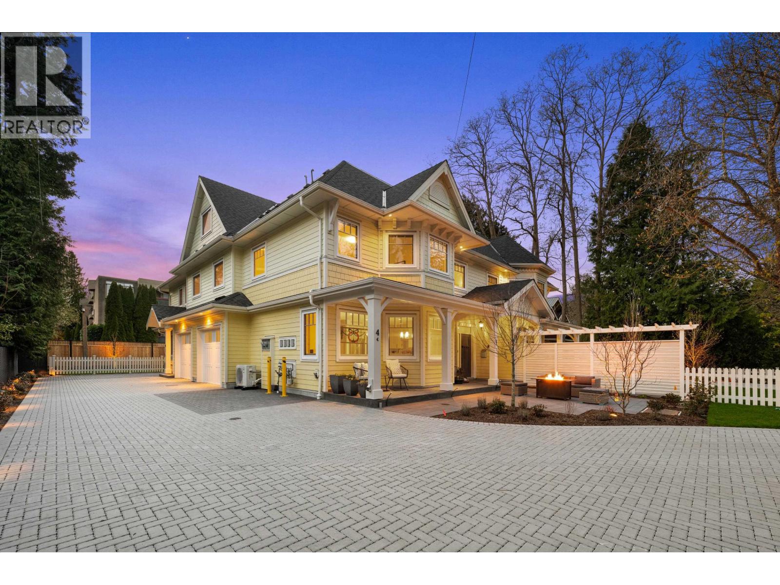 #2-4569 ARTHUR Drive, Delta